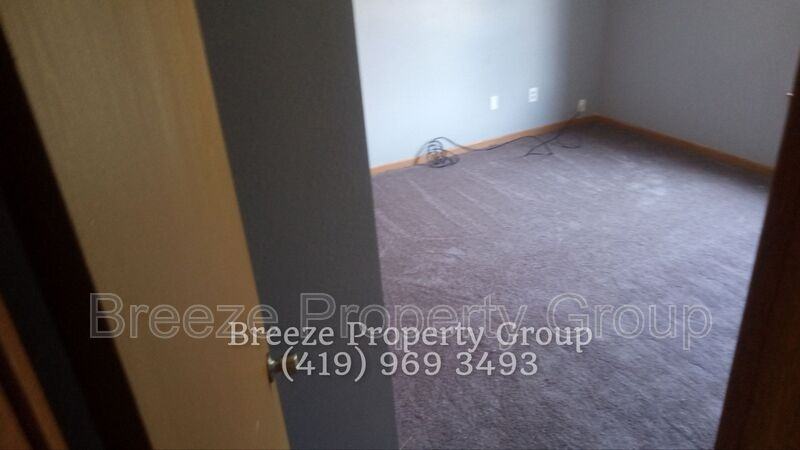 1449 N Superior St - Photo 7 of 11