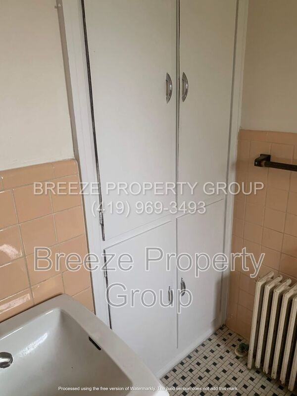 2445 W Bancroft St #2155-10 - Photo 7 of 8