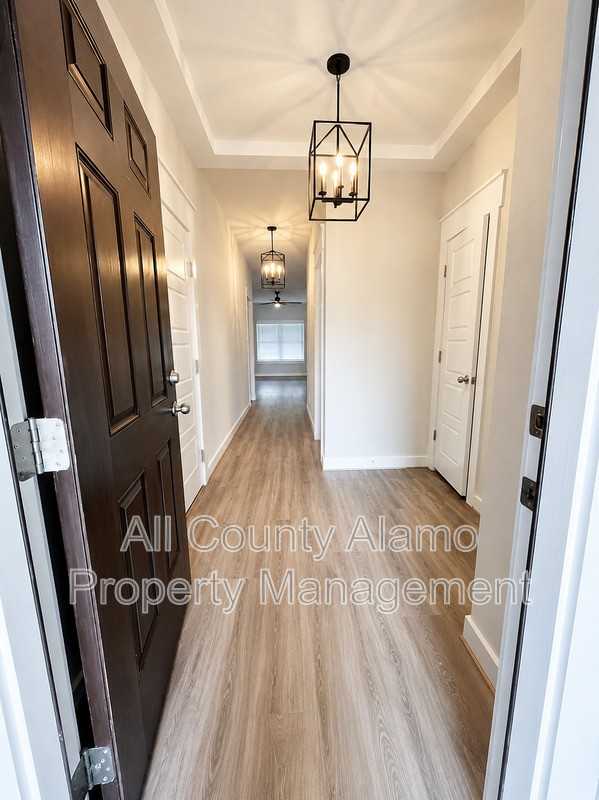 10542 Francisco Way - Photo 3 of 18