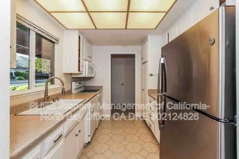 335 Belhaven Cir - Photo 3 of 16