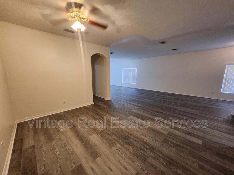 9344 Mandrake Ct - Photo 7 of 19