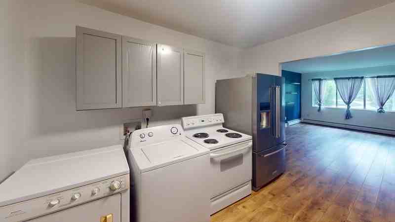 1114 Fountain St #A - Photo 5 of 11
