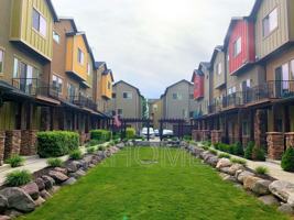 featured image of 131 W Parramatta Ln