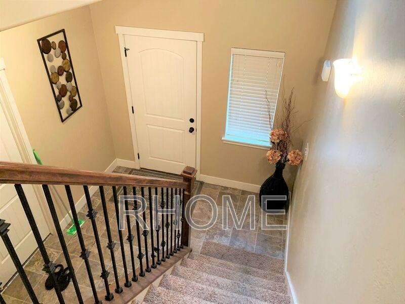 131 W Parramatta Ln - Photo 5 of 14