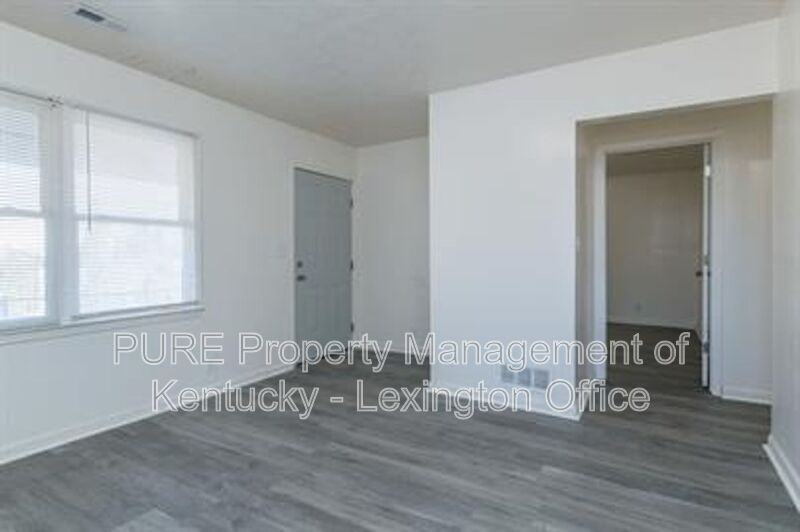 566 N Martin Luther King Blvd - Photo 6 of 17