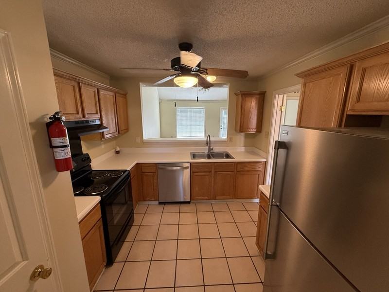 10011 Woodland Pine Cv W - Photo 4 of 46