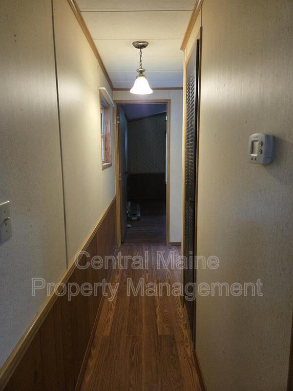 400 Friendship Rd - Photo 3 of 19