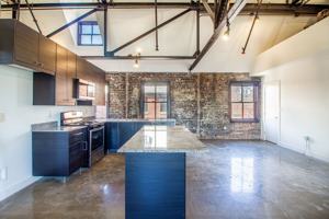 featured image of 1228 E Mcmillan St