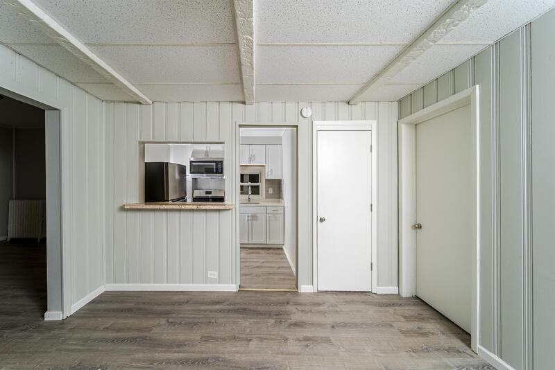 139 N Pine Ave - Photo 5 of 35