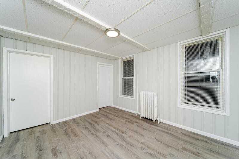 139 N Pine Ave - Photo 7 of 35
