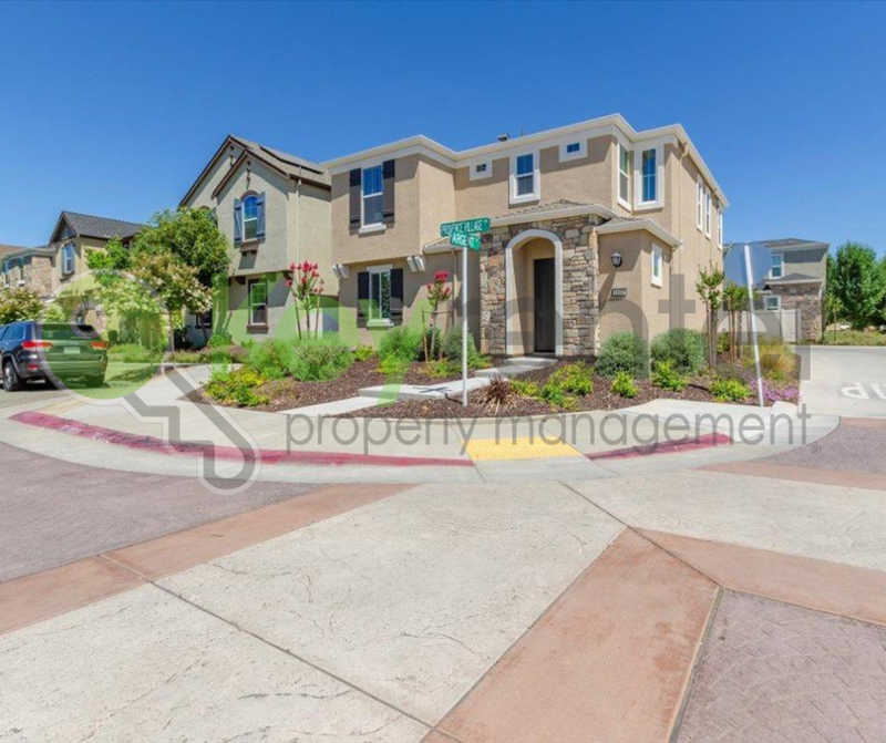 1057 Provence Village Dr - Photo 2 of 35