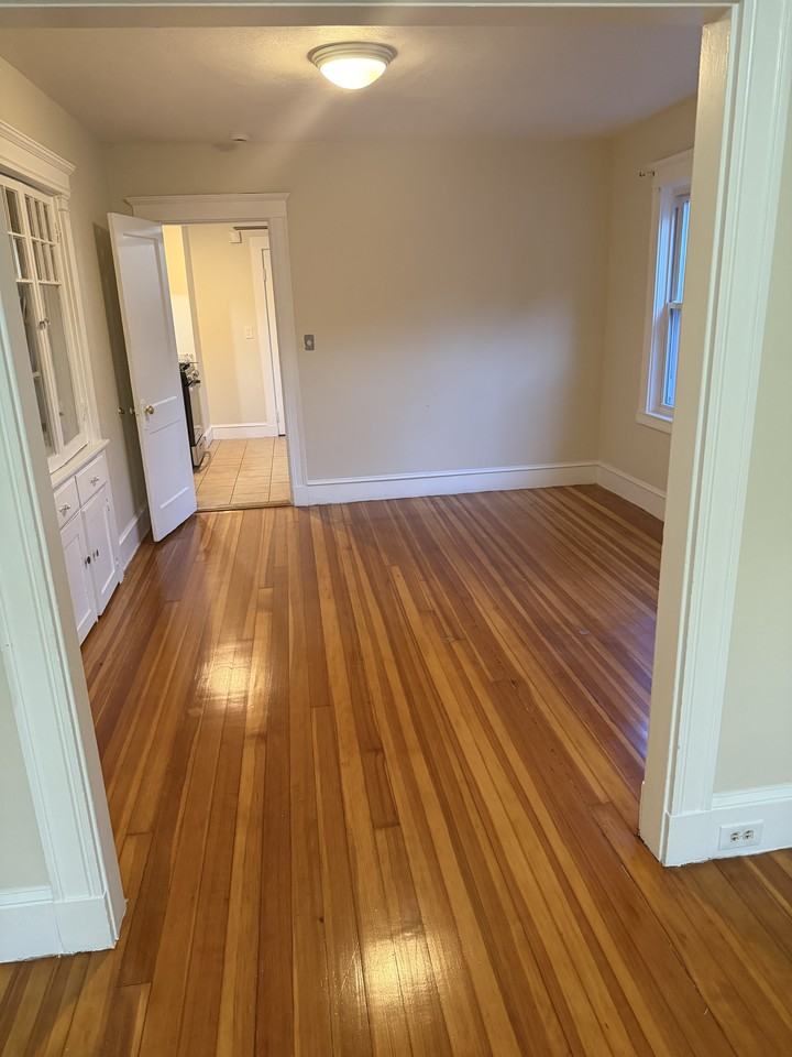 594 South Street #1 - Photo 7 of 9