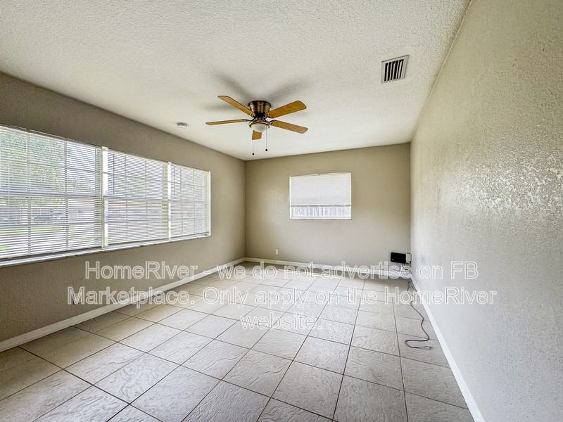 4407 Pompano Dr - Photo 7 of 26