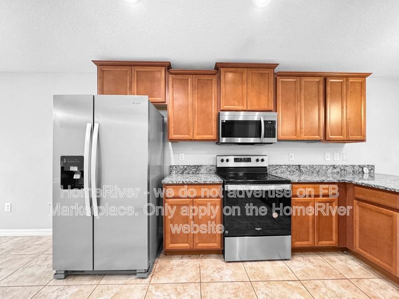 10520 Standing Stone Dr - Photo 3 of 26