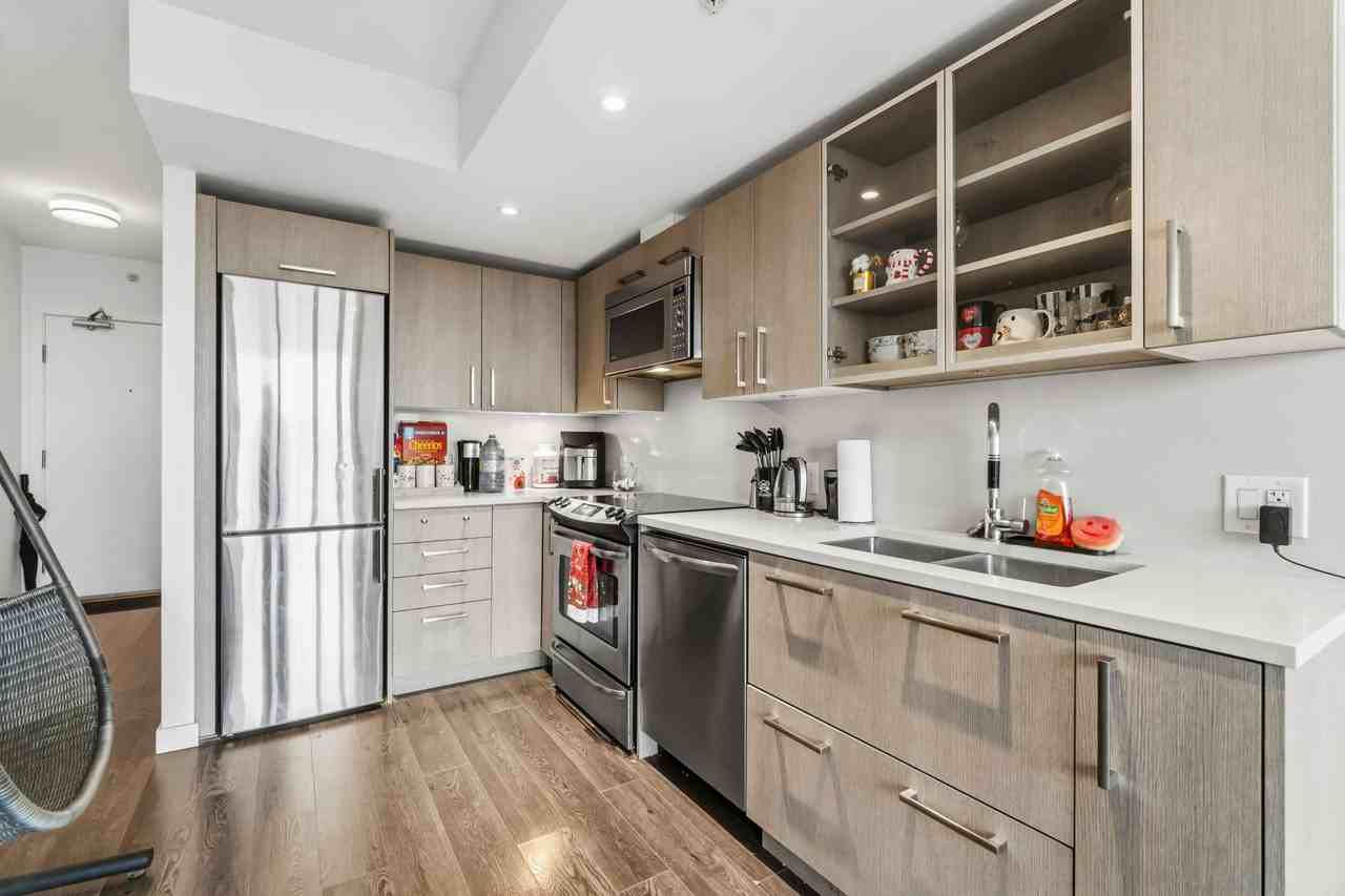 933 East Hastings Street #1108 - Photo 4 of 20