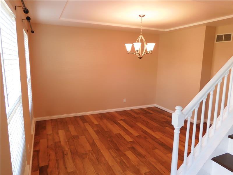 3025 Wolf Creek Way - Photo 4 of 43