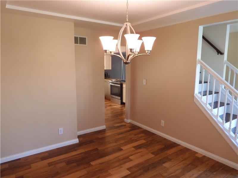 3025 Wolf Creek Way - Photo 5 of 43