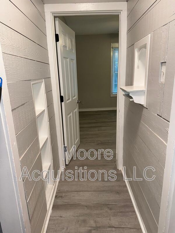 500 W Burrell St - Photo 2 of 25