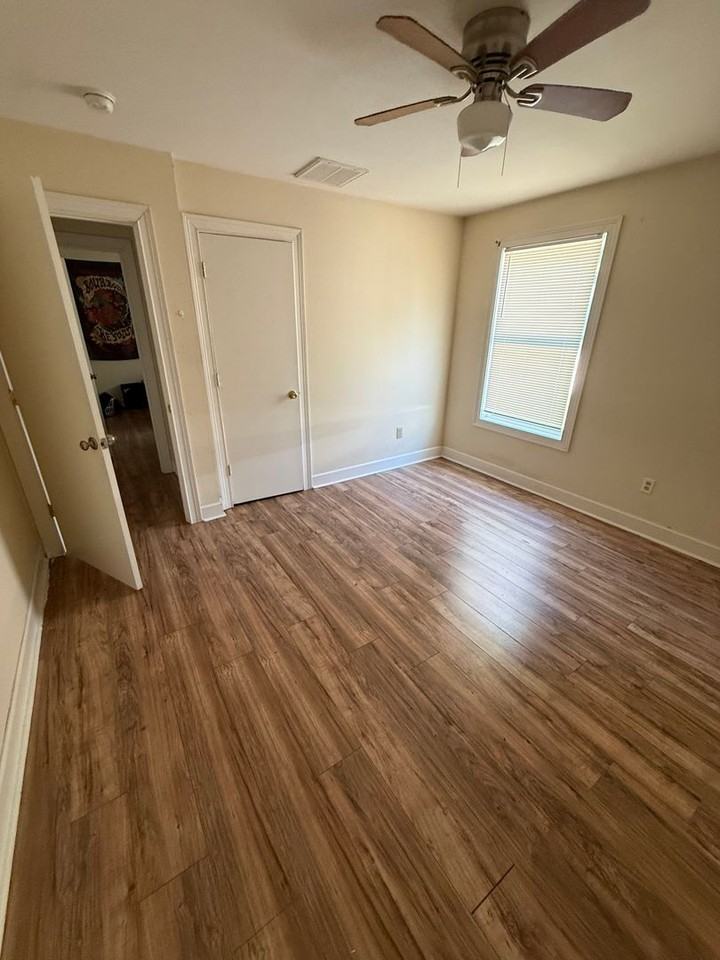 621 Golfview Dr - Photo 5 of 7