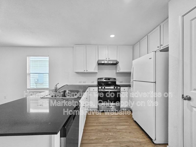2442 Broken Arrow - Photo 4 of 26