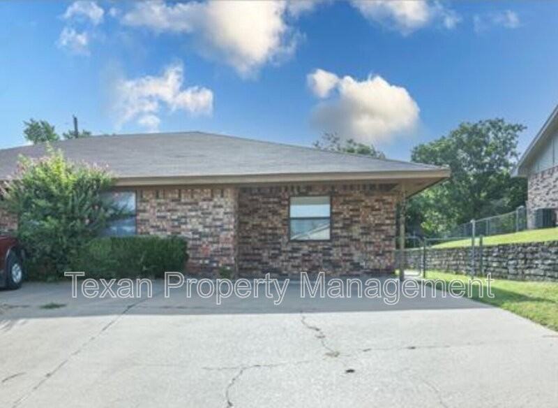 1105 Curtis Dr #A - Photo 6 of 26