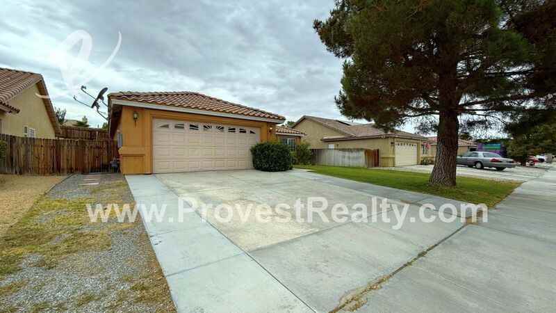 13174 Butte Ave - Photo 3 of 27