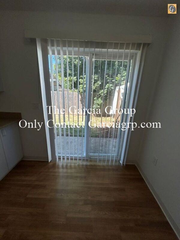 12812 E Burnside St - Photo 3 of 19