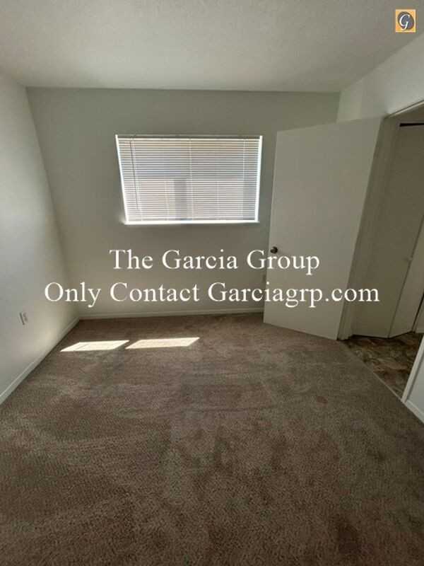 12812 E Burnside St - Photo 7 of 19