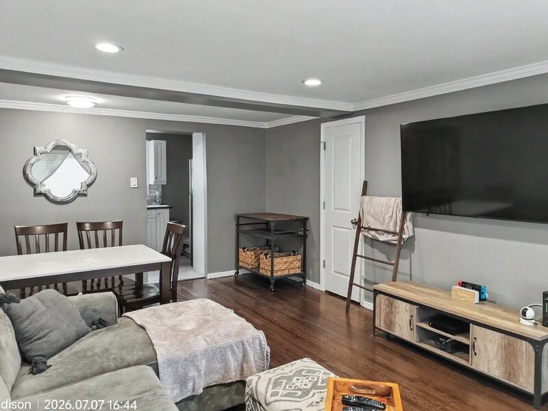 24A Garfield Park - Photo 3 of 17