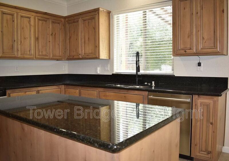 3621 Trentino St - Photo 4 of 7