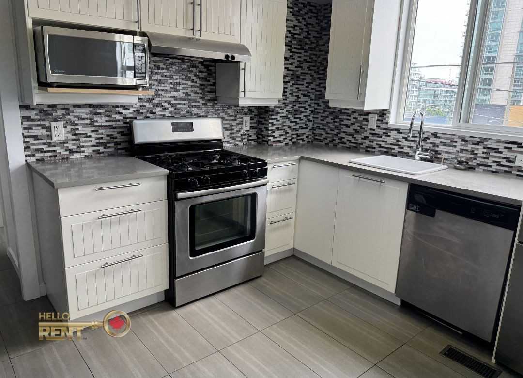 130 Lonsdale Avenue - Photo 4