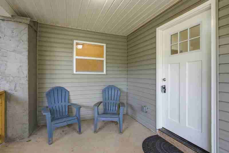 814 Biddle St - Photo 2 of 6
