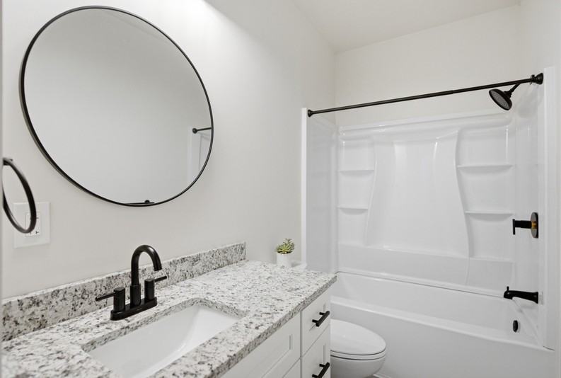 814 Biddle St - Photo 6 of 6