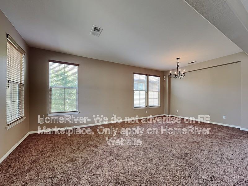 23655 Glazebrook Rd - Photo 5 of 20