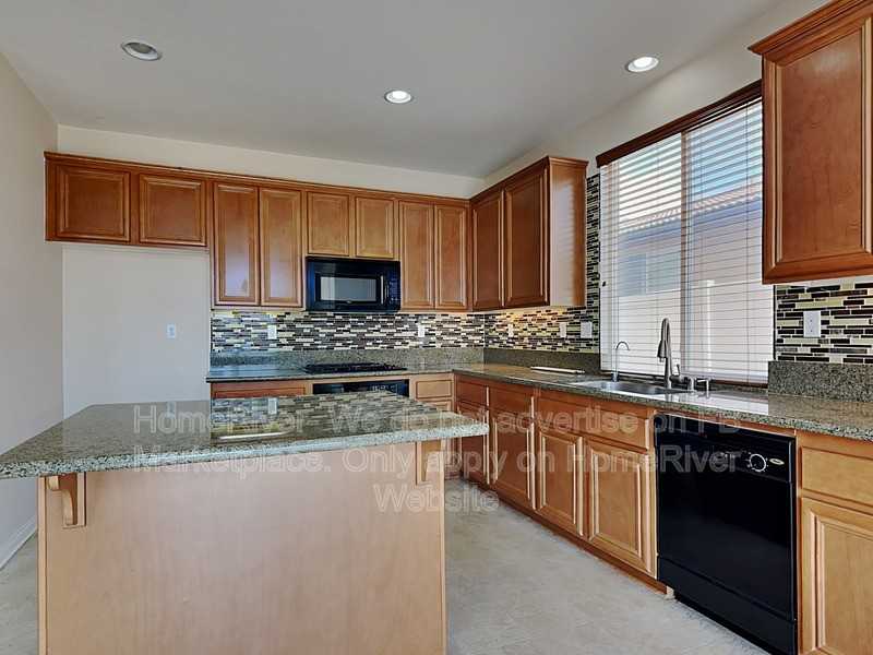 23655 Glazebrook Rd - Photo 7 of 20