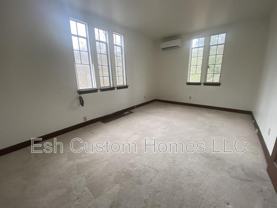 Safe Harbor Vlg - Photo 1 of 1