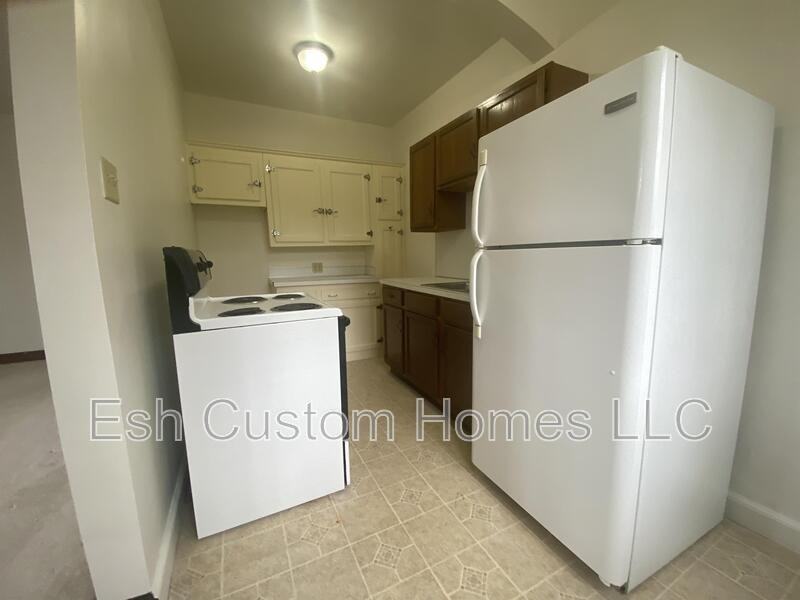 Safe Harbor Vlg - Photo 5 of 6