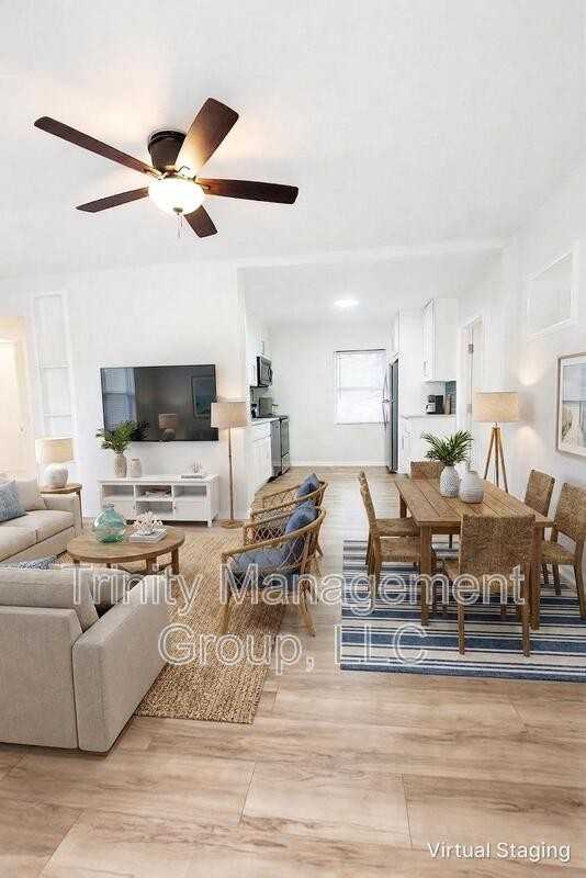 7131 Carlow St - Photo 5 of 27