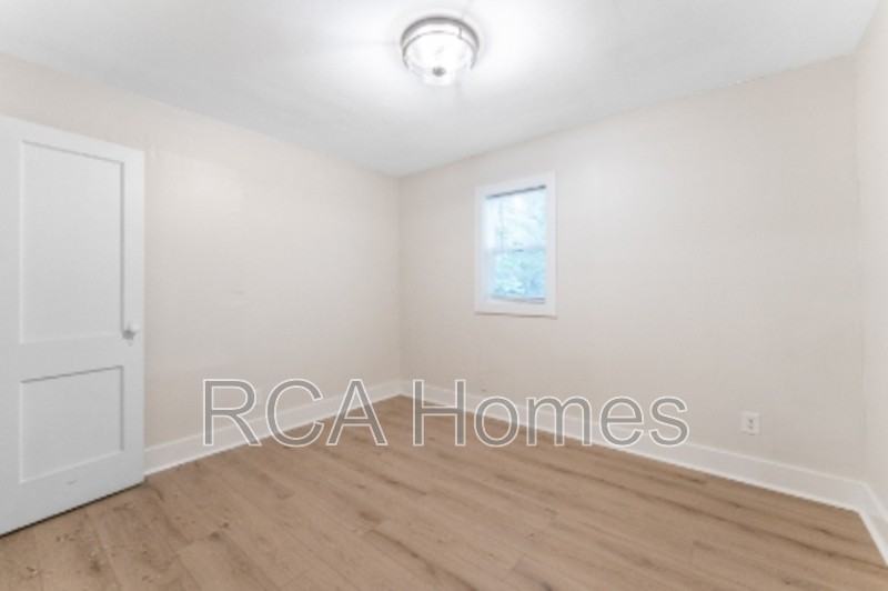 1445 Congress Ave - Photo 2 of 10