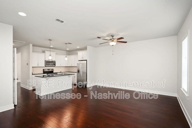 729 Cottage Park Dr - Photo 4 of 17