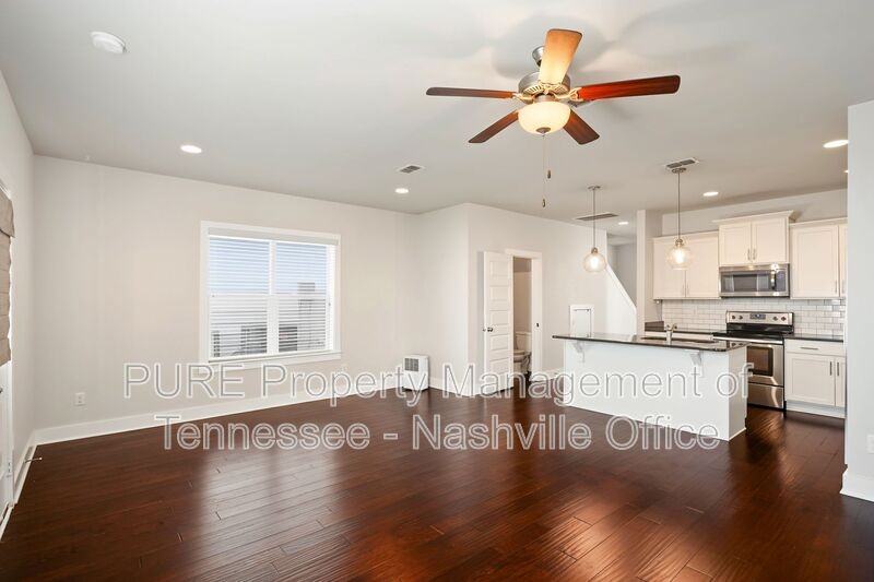 729 Cottage Park Dr - Photo 5 of 17