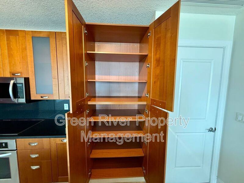 1431 Riverplace Blvd #3402 - Photo 6 of 50