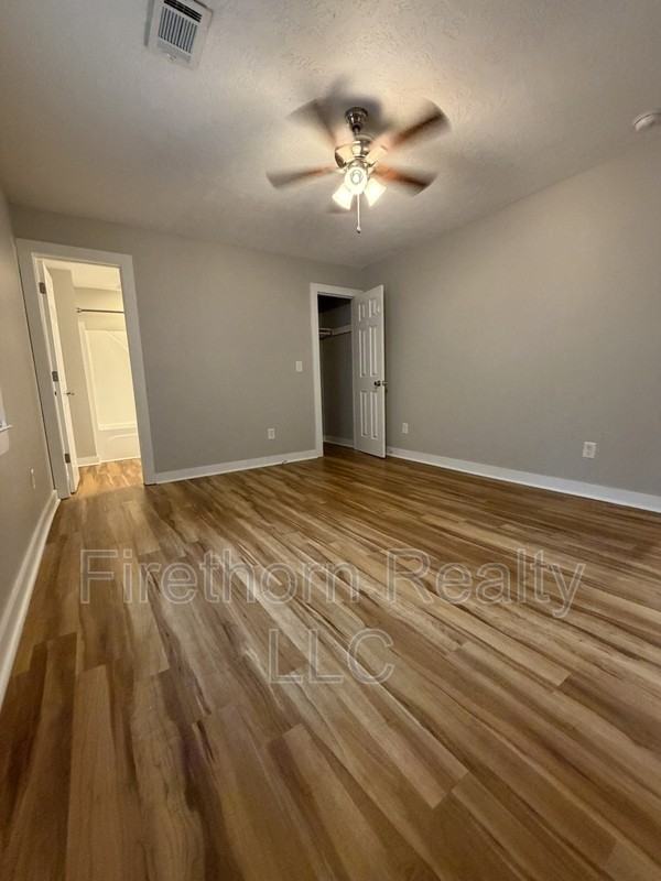 534 Basin St - Photo 7 of 10