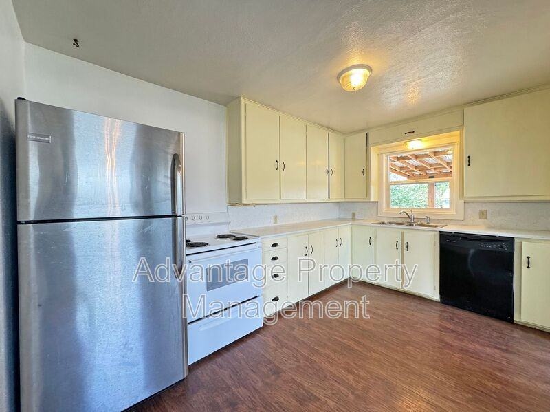 2889 Nw Gibson Hill Rd - Photo 7 of 30
