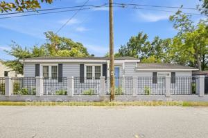 featured image of 1133 Brody Ave