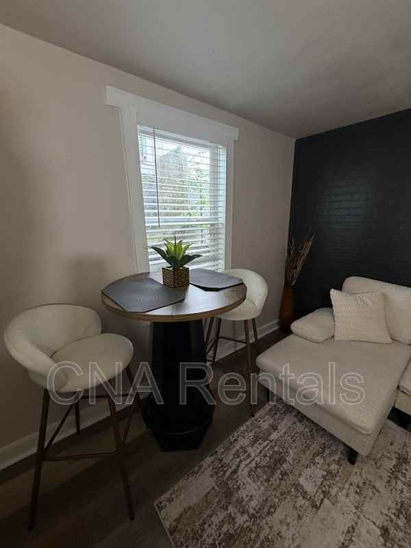 539 Paines Ave Nw #1-3 - Photo 4 of 15