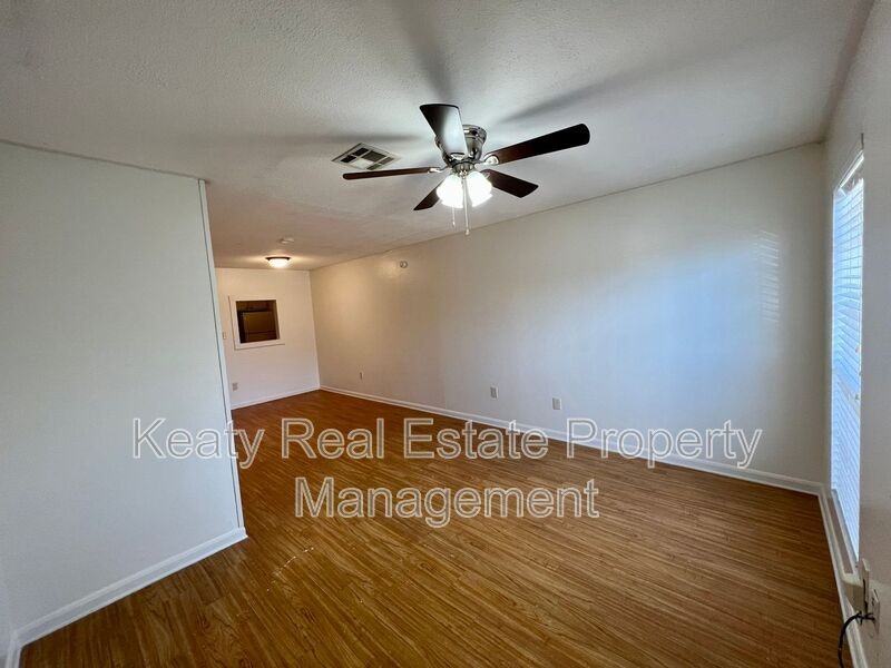 418 Failla Rd #2 - Photo 2 of 15