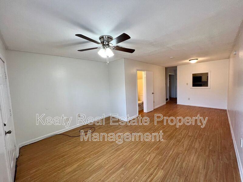 418 Failla Rd #2 - Photo 3 of 15