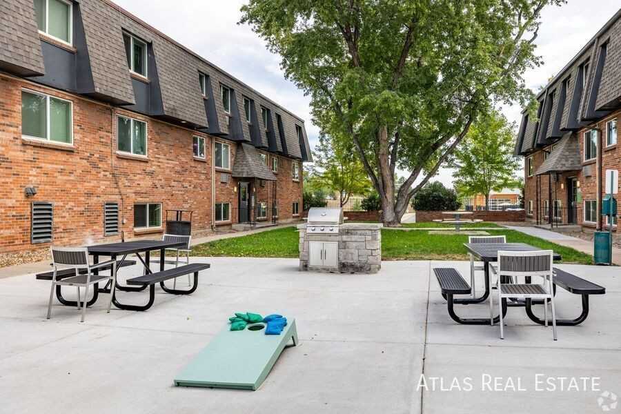 Willowbrook Crossing - Photo 5 of 48