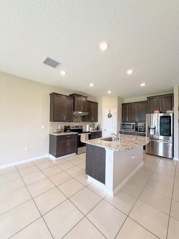 13781 Wineberry Dr - Photo 6 of 50